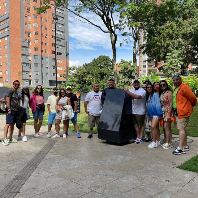 7_medellin-pablo-escobar-dark-times-the-new-medellin-tour