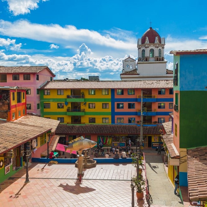 colorful-plaza-with-church-in-guatape-colombia